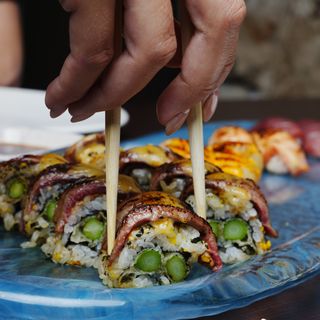 Uramaki Solomillo Teriyaki