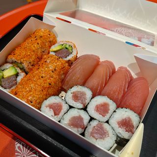 Viva tuna box