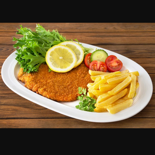 Piatto cotoletta con patatine 
