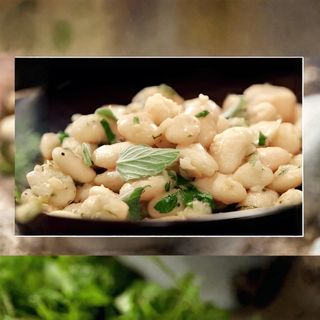 Бобена салата (100г)