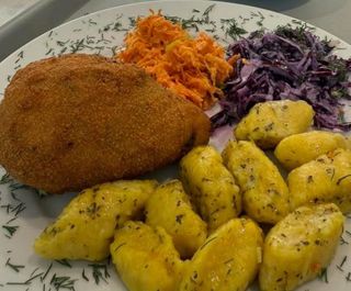 Devolaille z kaszy jaglanej ze szpinakiem 290 gr