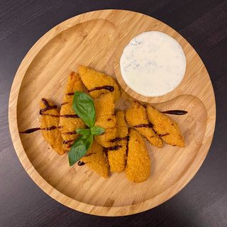 Стріпси курячі з соусом 200/50 г 