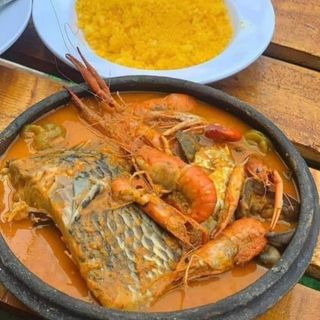 Soupe Du Pêcheur + Accompagnement