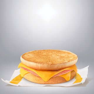 McToast sa sirom i šunkom
