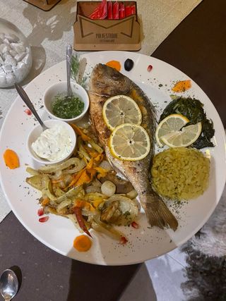 Orada sa pečenim povrćem