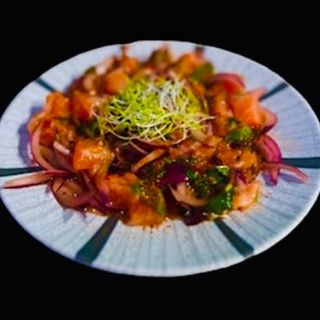 Ceviche De salmón 