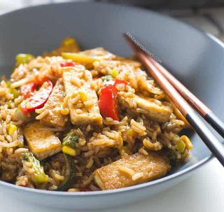 Arroz Wok Fusión Vegano (Personal)