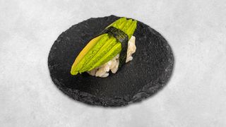 Nigiri avocado