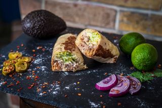 Бурито Джуниър Свинско 300гр.