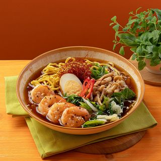 Рамен з креветками