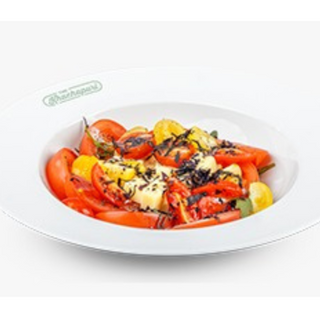 პომიდვრის და სულგუნის სალათი