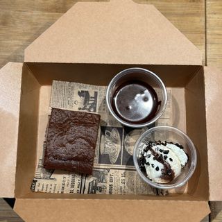 Brownie casero de Chocolate & Nueces 