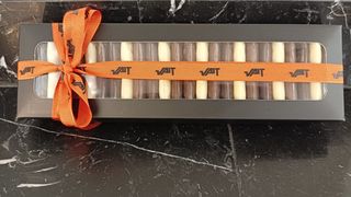 Caja de lenguas de gato