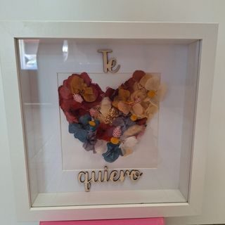 Cuadro "Te quiero" Flor Preservada y Seca