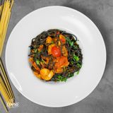 Spaghetti Nero cu fructe de mare