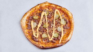 Burger pizza
