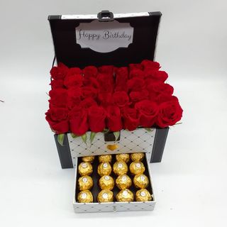 Buckle Flower Box