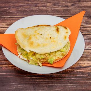 Arepa Reina Pepiada