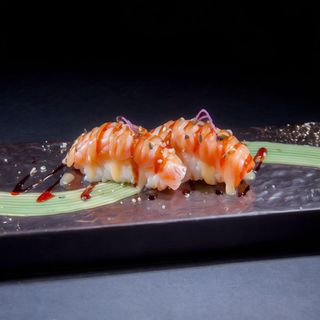 Nigiri De Salmón Flameado (2 Pzs.)