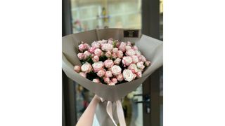 #39. ჰოლანდიური ჯუჯა ვარდების თაიგული