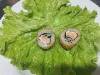 California salmão quejo frita