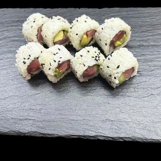 Uramaki Maguro Avocado