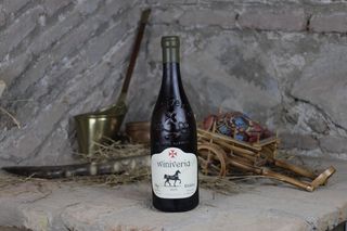 ვინივერია  ხიხვი 750მლ 