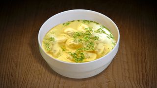 Пельмени с бульоном (1 пор.)