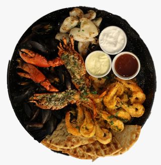 Platou Guest pentru 4 persoane