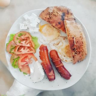 Jaja, kobasice velika porcija