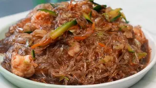 Spaghetti saltati con gamberetti