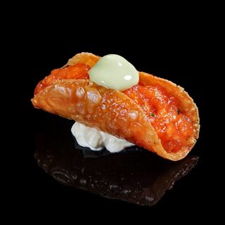 12 Spicy salmon tacos 2 pezzo