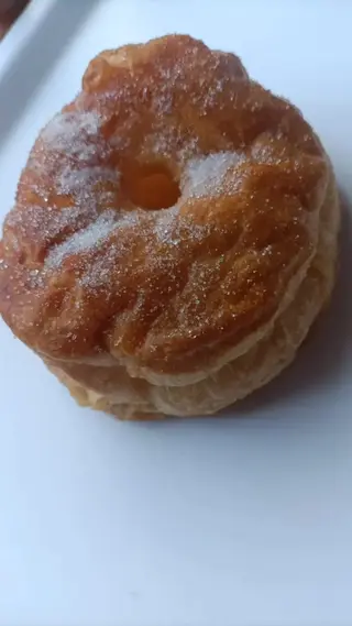 Maxi Rosquilla de Hojaldre