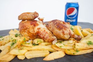 Menú Medio Pollo Parrilla