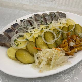 Русская закуска
