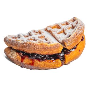 FRUITY JELLY WAFFLE