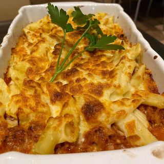 Macarrão no forno 1 dose (2 pessoas )