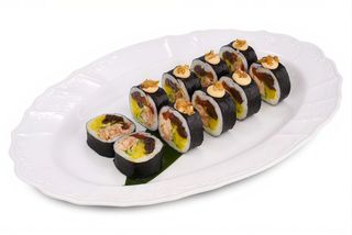 Futomak z pieczonym łososiem 