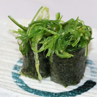 Gunkan wakame