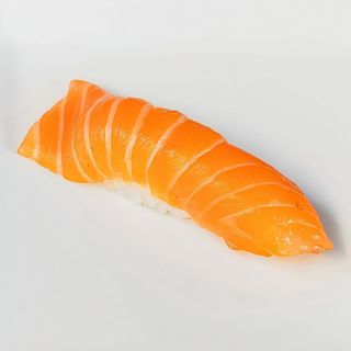 Nigiri salmón (2 pzas.)