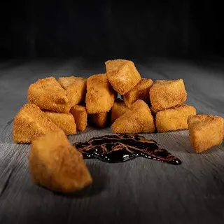 Queso camembert frito