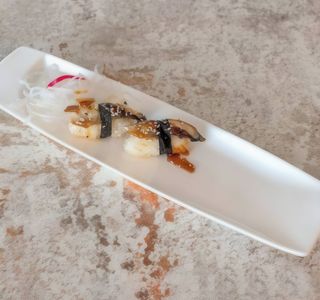 193 Nigiri De Anguila (2 Pzs.)