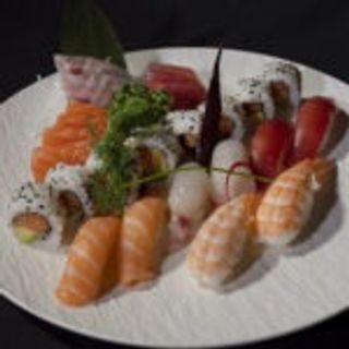 Sushi sashimi