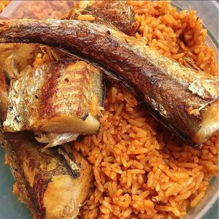 Jollof/Fried Rice + Fish (Panla)