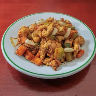 Pollo Con Almendras