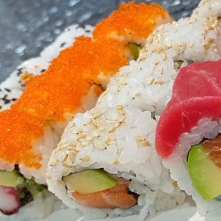 Combo de uramaki (16 uni)