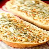 BRUSCHETTA DE MOZZARELLA Y ORÉGANO