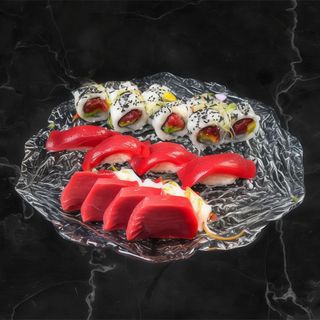 Bandeja Atún Lover (16 Uds.)