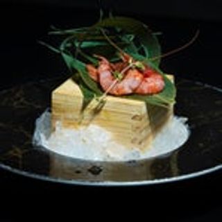 325 Sashimi amaebi