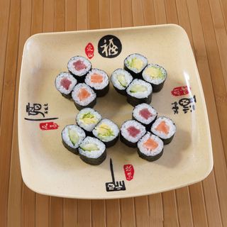 15. Makis anguila (8 uds.)